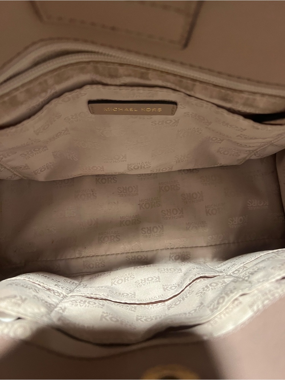 MK Purse - Picture 6 of 9